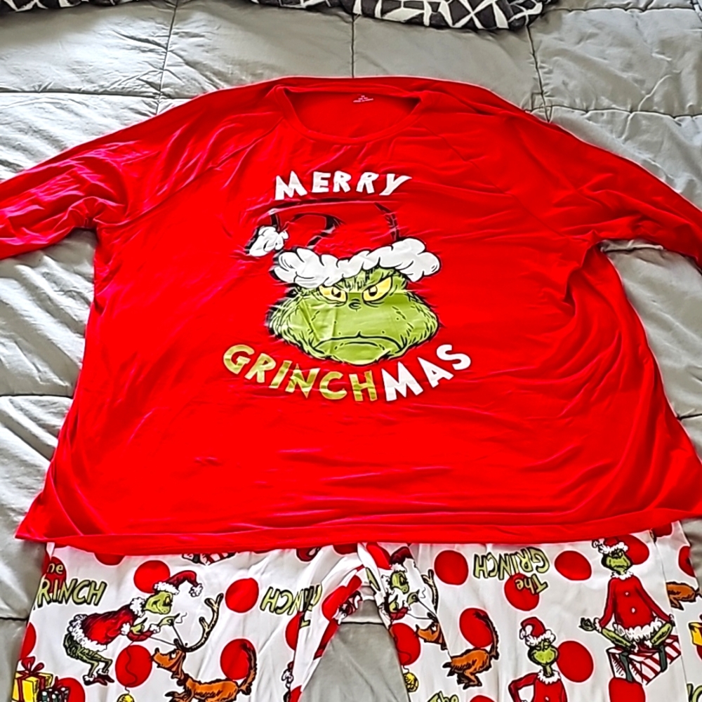 Grinch Adult Pajamas